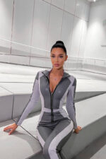 Комбинезон экокожа серый