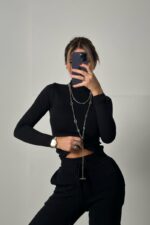 Лонгслив вязаный Chloya черный — изображение 2