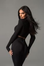 Кроп-топ стойка Patricia черный — изображение 2