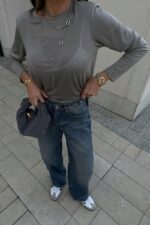 J-001 Джинсы широкие синие с пуговицами — изображение 3