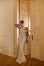 Платье Elegance шампань