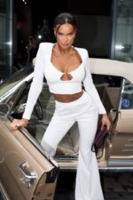 Топ Jazy молочный