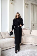 Пальто Madelyn черное